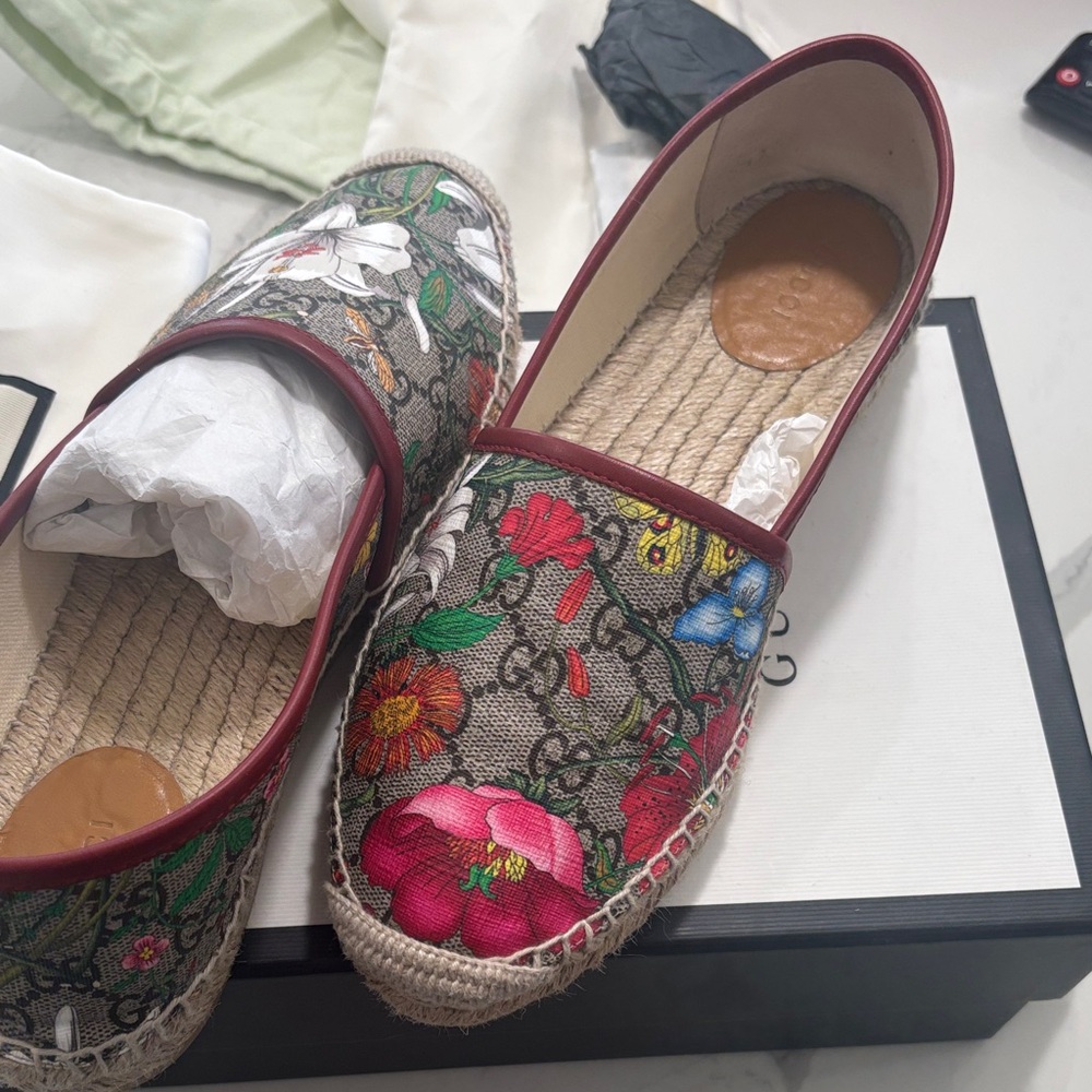 Gucci Floral Canvas Espadrilles with Red Trim